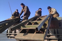 Як військові сапери тренувалися зупиняти морський десант ворога. Фотогалерея