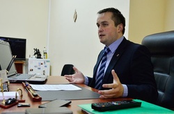 Назар Холодницький