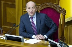 Українська армія сформувалася у війні на Донбасі – Парубій