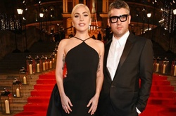 Красная дорожка The Fashion Awards 2016: Джиджи Хадид, Леди Гага, Джаред Лето и другие знаменитости 