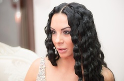 Секс-символ украинской полиции выпустит книгу о мужьях и работе в правоохранительных органах