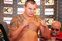 Український боксер битиметься із «Залізною Людиною» в Києві