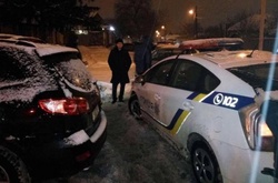 У Харкові затримали полковника поліції, який погрожував зброєю водію сміттєвоза