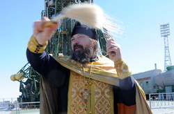 Священник Сергій Бичков