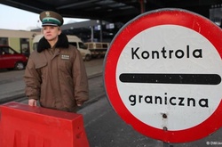 На кордоні з Польщею застрягли 840 машин 