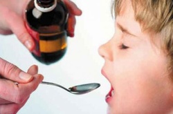 Через масові підробки в Україні заборонили відомий препарат проти грипу