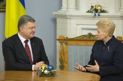 Президент Литви сьогодні приїде до Києва 