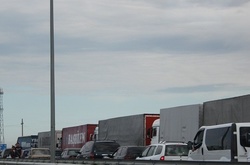 Черги на кордоні