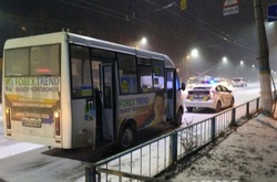 У Житомирі з маршрутки випала дитина 