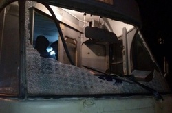 У Дніпрі невідомі обстріляли трамвай: постраждав водій