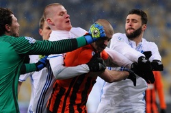 Льодове побоїще в Києві. Фоторепортаж з гри «Динамо» – «Шахтар»