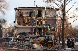 Обвал будинку в Чернігові: версія про вибух не підтвердилася