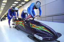 Турнір із бобслею