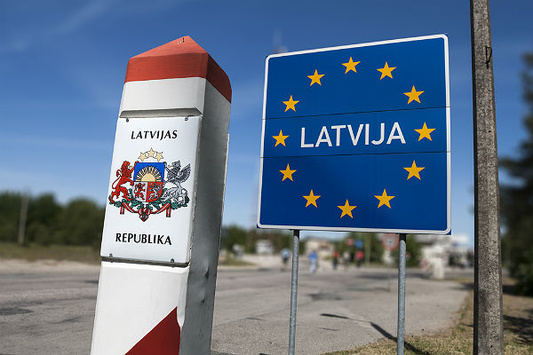 Латвія побудує захисні укріплення на кордоні з Росією 