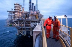 В Азербайджані через обвал нафтової естакади зникло 10 людей