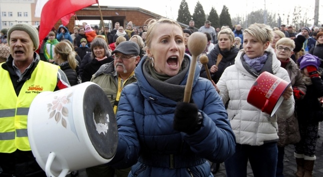 Польщу знову охопили масові протести