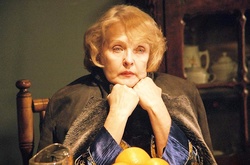 Легендарна акторка Ада Роговцева потрапила до реанімації