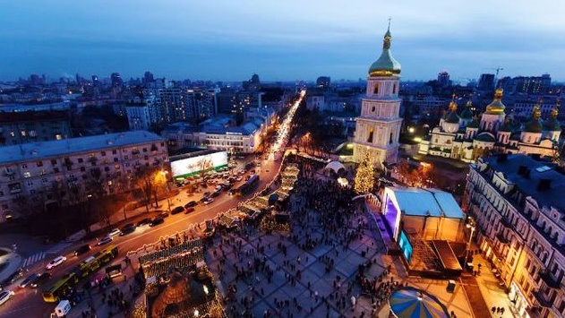 Свята наближаються: центр Києва почнуть перекривати вже з понеділка
