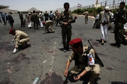 Теракт в єменському місті Аден: понад 40 військових загинули