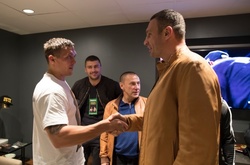 Кличко привітав Усика з перемогою в його першому бою в Сполучених Штатах