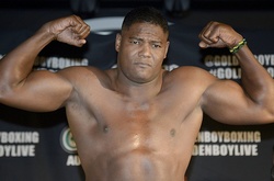 Переможець бою Кличко – Джошуа зустрінеться з Луїсом Ортісом  