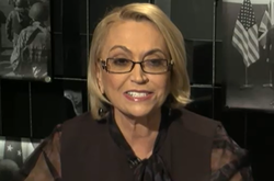 У прямому ефірі нардеп Кужель кинула в «радикала» Мосійчука склянку з водою