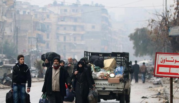 Російські військові на виїзді зі східного Алеппо відбирають особисті речі, – ЗМІ