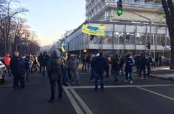 Акція пересічників на вул. Грушевського