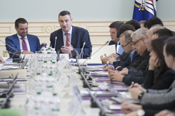 Кличко закликав народних депутатів не зволікати з ухваленням закону про паркування