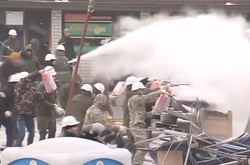 Як у Києві невідомі влаштували насильницьку зачистку МАФів