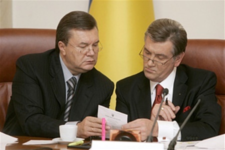 Ющенко подарував «Межигір'я» Януковичу на День народження. Але продовжує це приховувати (ДОКУМЕНТ)