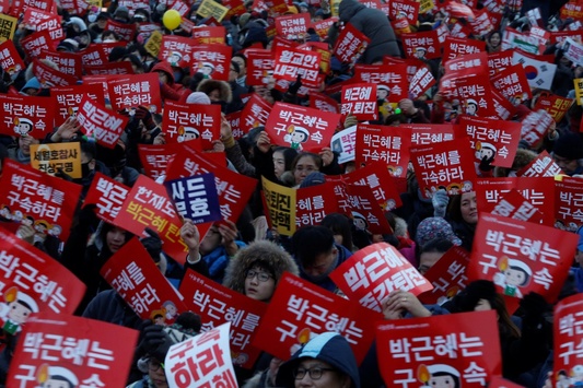 250 тисяч людей вийшли на акцію проти президента у Південній Кореї