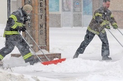 Хурделиця зіпсувала різдвяні свята у США