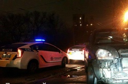 Співробітник прокуратури влаштував у Києві масштабну ДТП (ФОТО)