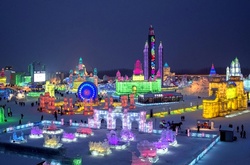 Ледовый «Шелковый путь»: как проходит подготовка к самому снежному фестивалю в мире