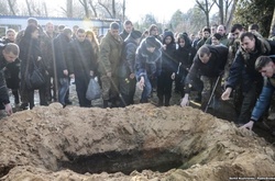 Як у Києві прощалися з бійцем, загиблим на Світлодарській дузі