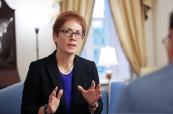    Марі Йованович     