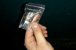 У столиці наркоман виламав двері квартири і побив господаря