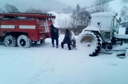 Західну Україну накрили снігопади