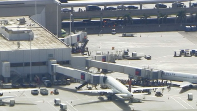 Стрілянина в аеропорту Флориди: 3 людини загинули