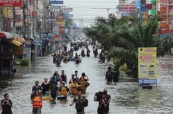 Через повінь у Таїланді загинуло 12 людей