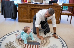 Найяскравіші фотографії Барака Обами за 2016 рік