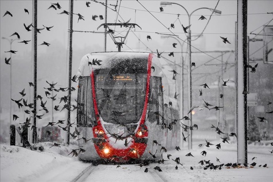 Нечувана зима у Стамбулі: намело майже півметра снігу