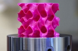 Американські вчені створили новий надлегкий і надміцний матеріал