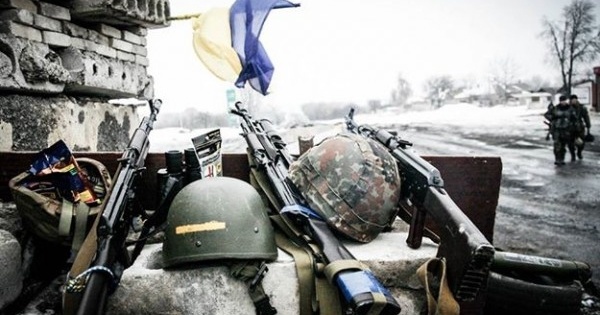 За минулу добу на Донбасі п'ятеро військових поранені, - штаб