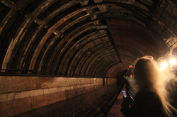 Кияни просять запровадити регулярні екскурсії тунелями метро