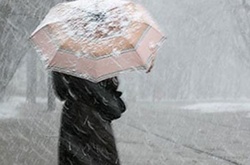 Сьогодні в столиці очікується невеликий сніг та ожеледиця на дорогах