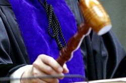 Вища кваліфікаційна комісія рекомендує звільнити суддю Дубаса, який заарештував автомайданівця