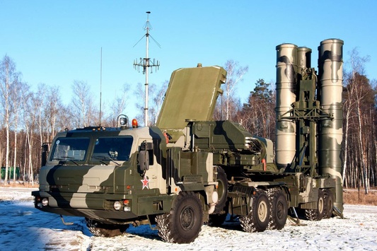 Окупанти розгорнули в Криму ракетні системи С-400