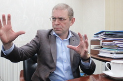 «Впав, встав і вистрілив»: нардеп Пашинський змінив свідчення